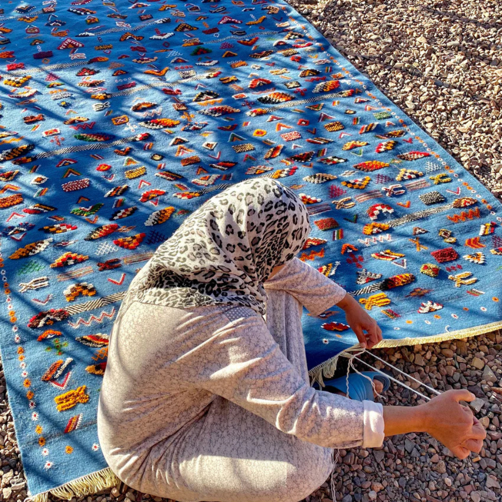 Teppich vom Webstuhl entfernen Marokko