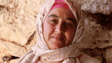 Herstellung eines marokkanischen Teppichs von Hand