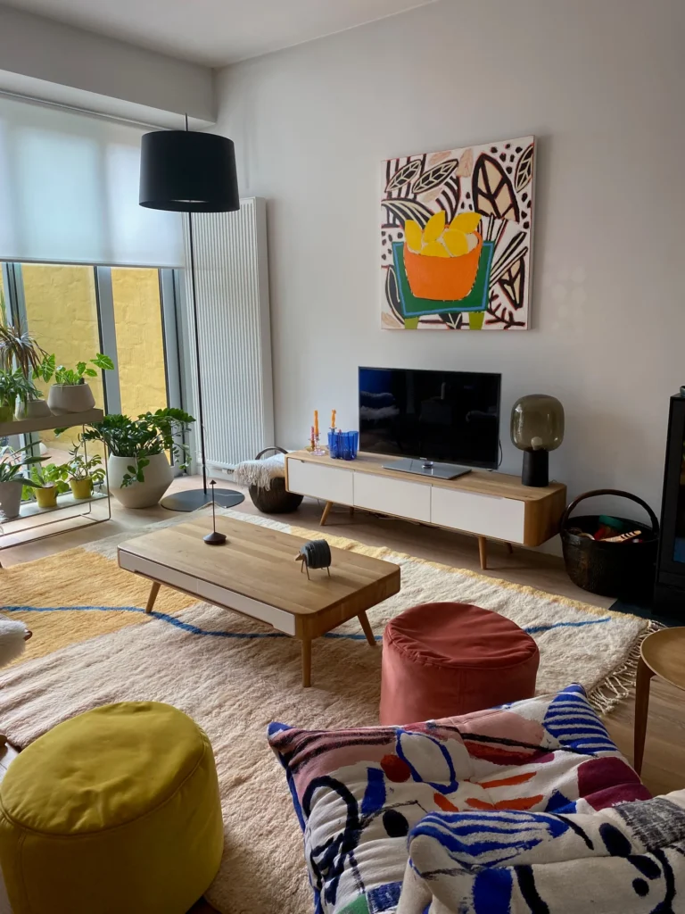 Berber Teppich aus Marokko im modernen Wohnzimmer