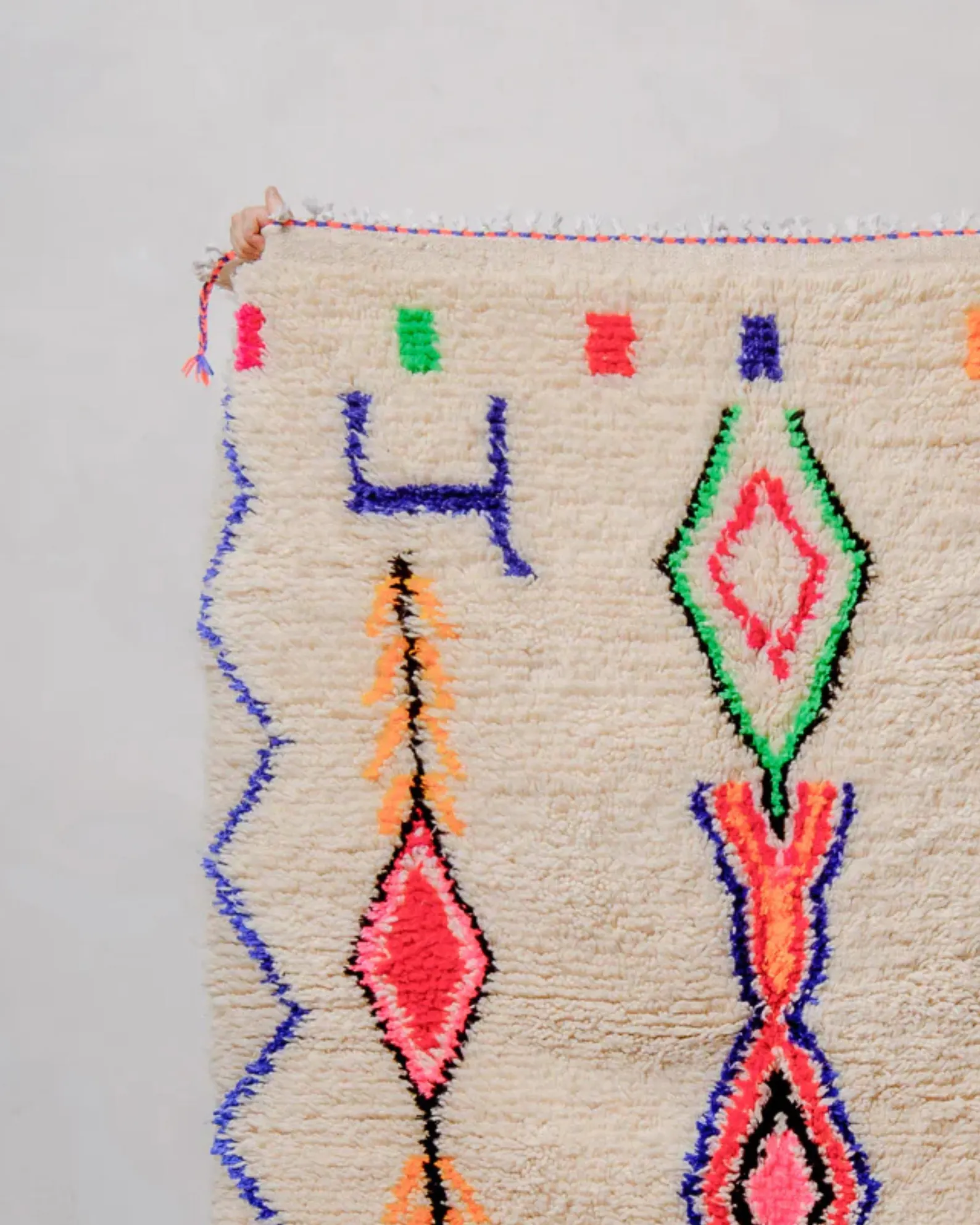 Azilal Teppich aus Wolle bunt Berber Muster