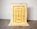 Berber Teppich aus Marokko in Creme und Gelb mit modernem geometrischem Muster